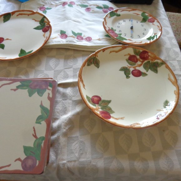 158 pieces Francican Apple 1940's - 2010 Local Pick Up only - Picture 12 of 16